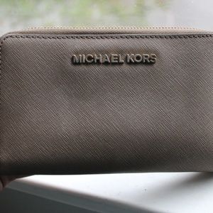 Michael Kors Tan Wallet
